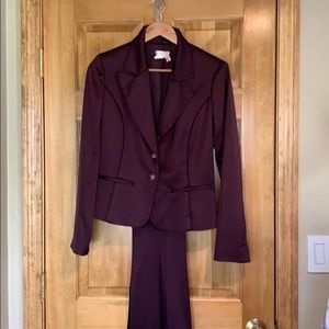 Woman’s suit